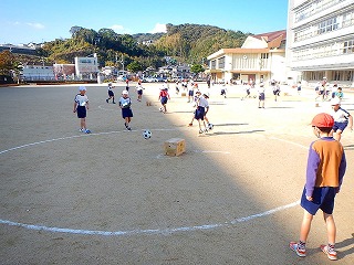 長与小学校ホームページ